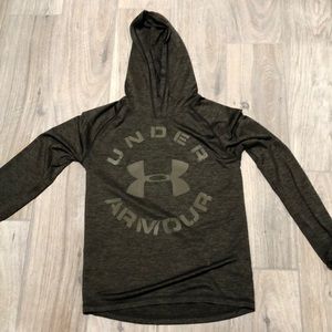 Under armor long sleeve T-shirt